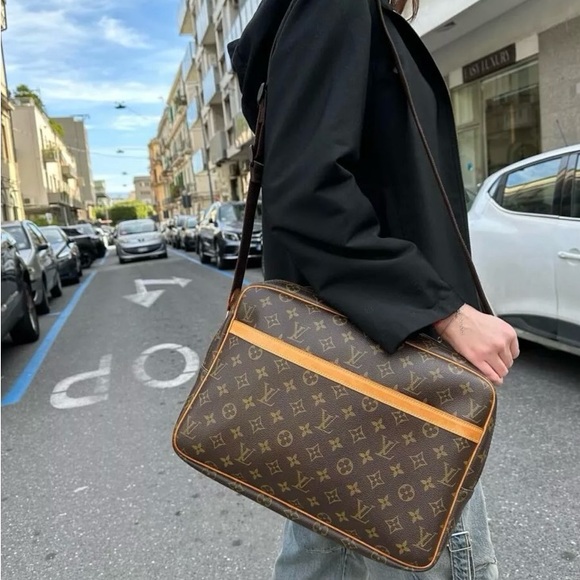 Louis Vuitton Other - Authentic Louis Vuitton Reporter GM messenger bag brown monogram LV canv…